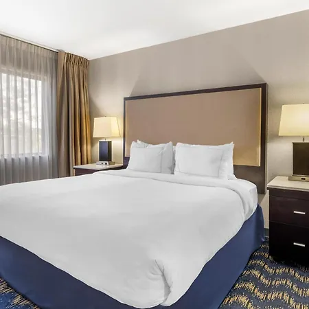 Best Western Plus Miamisburg-Dayton Suites, Banquets & Hotel-3